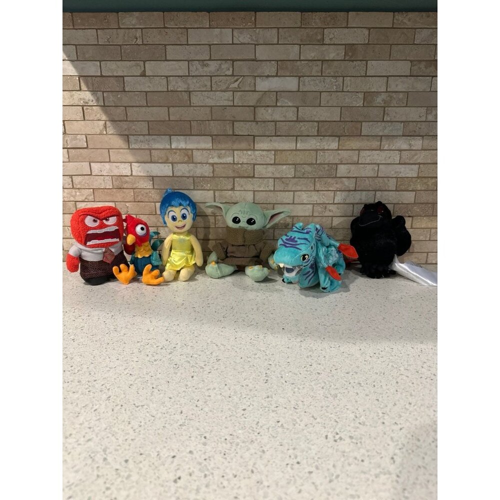 Disney shoulder pal bundle